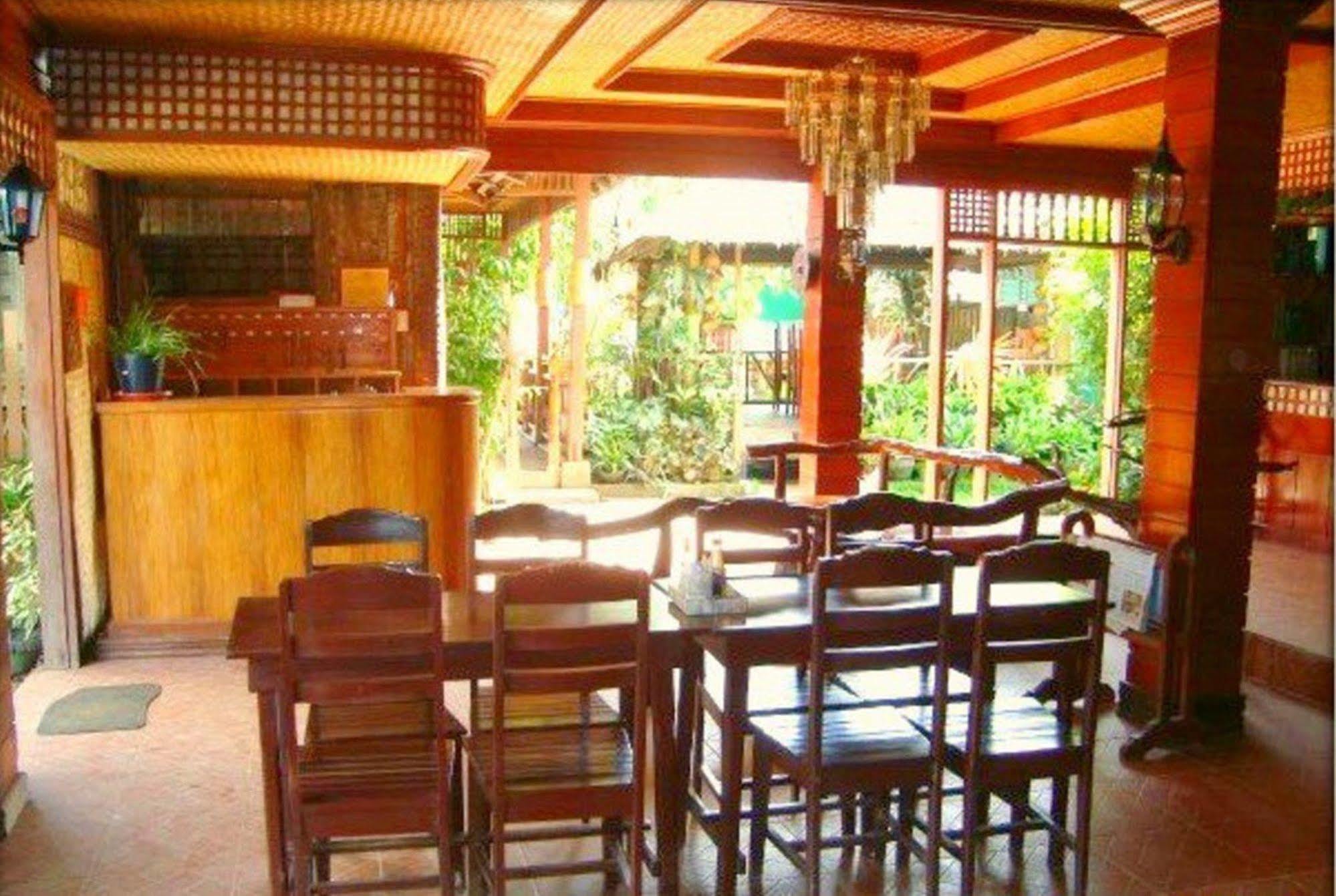 Pems Pension And Restaurant Taytay  Εξωτερικό φωτογραφία